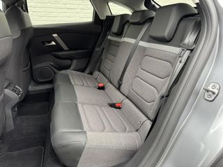 Voertuigafbeelding 30