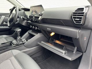 Voertuigafbeelding 36