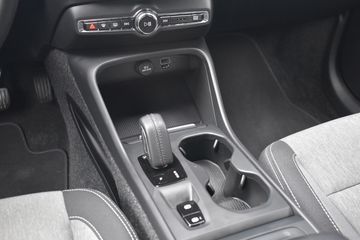 Voertuigafbeelding 24