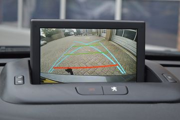 Voertuigafbeelding 3