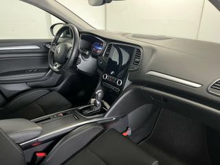 Voertuigafbeelding 12