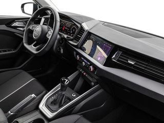 Voertuigafbeelding 24