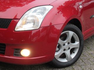 Voertuigafbeelding 16