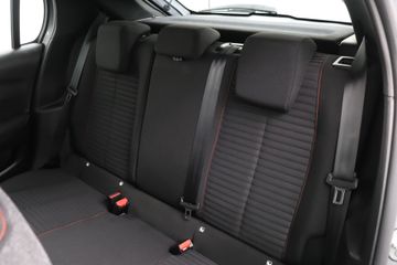 Voertuigafbeelding 11