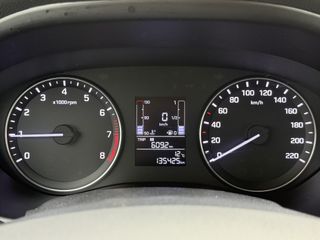 Voertuigafbeelding 19