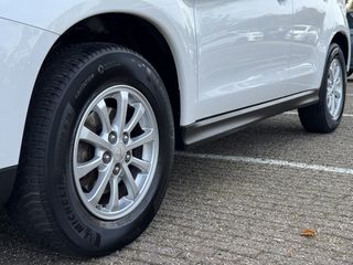 Voertuigafbeelding 7