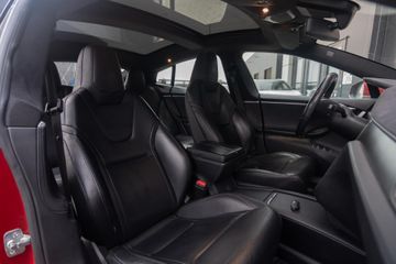 Voertuigafbeelding 9