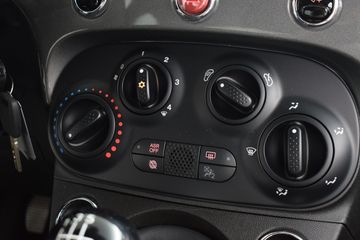 Voertuigafbeelding 16