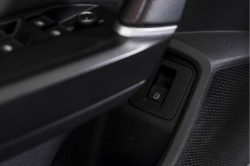 Voertuigafbeelding 65