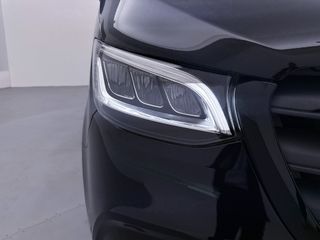 Voertuigafbeelding 38