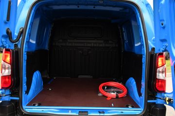 Voertuigafbeelding 32