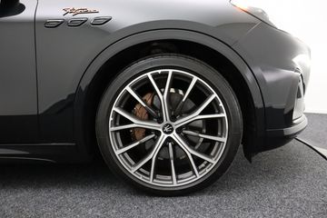 Voertuigafbeelding 10