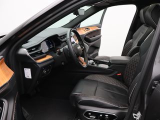 Voertuigafbeelding 11