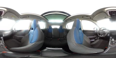 Voertuigafbeelding 8