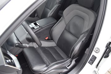 Voertuigafbeelding 23