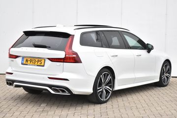 Voertuigafbeelding 3