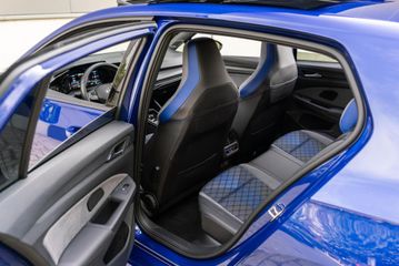 Voertuigafbeelding 31