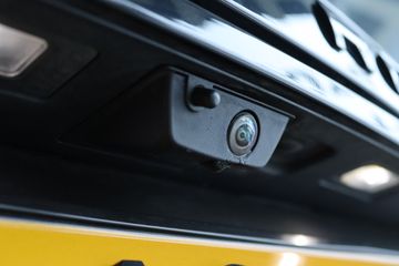 Voertuigafbeelding 13