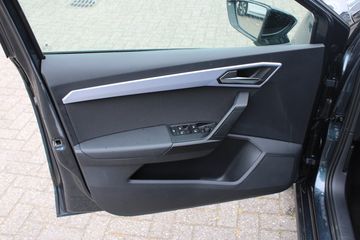 Voertuigafbeelding 9