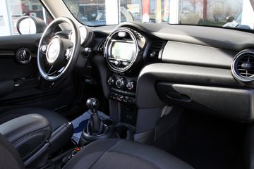 Voertuigafbeelding 18