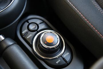 Voertuigafbeelding 24