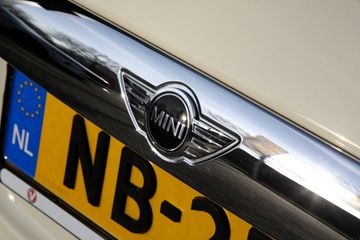 Voertuigafbeelding 33