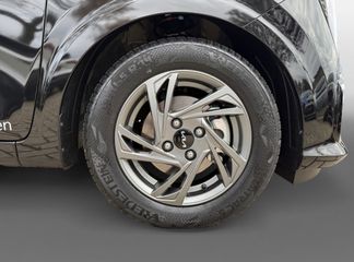 Voertuigafbeelding 13