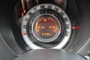 Voertuigafbeelding 9