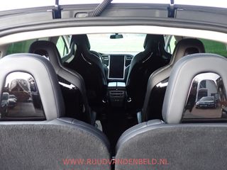 Voertuigafbeelding 30