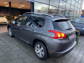 Voertuigafbeelding 7