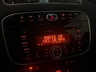 Voertuigafbeelding 12