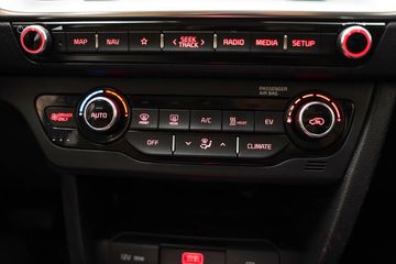 Voertuigafbeelding 7