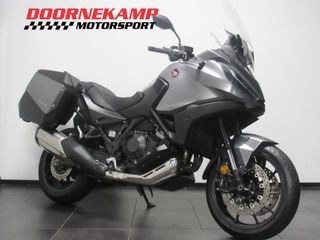 Voertuigafbeelding 1