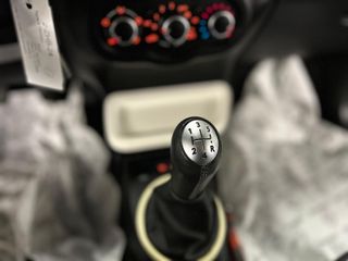 Voertuigafbeelding 18