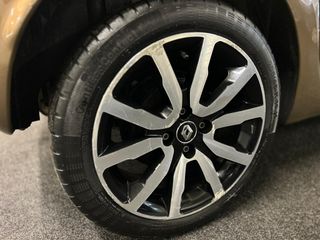 Voertuigafbeelding 21