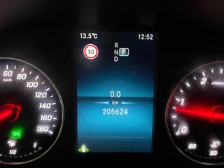 Voertuigafbeelding 11