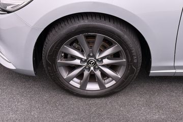 Voertuigafbeelding 6