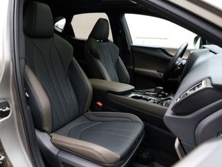 Voertuigafbeelding 10