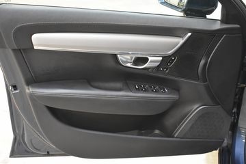 Voertuigafbeelding 42