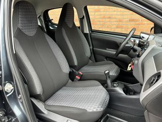 Voertuigafbeelding 13