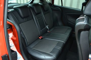 Voertuigafbeelding 11