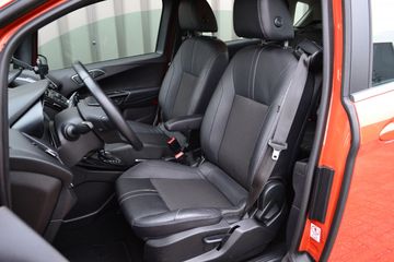 Voertuigafbeelding 8