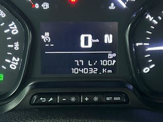 Voertuigafbeelding 18