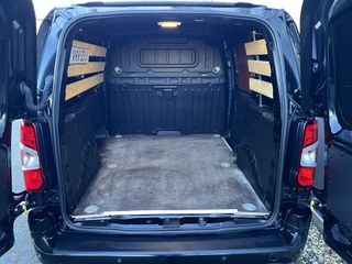 Voertuigafbeelding 2