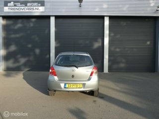 Voertuigafbeelding 5