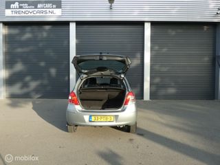 Voertuigafbeelding 6