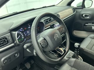 Voertuigafbeelding 25