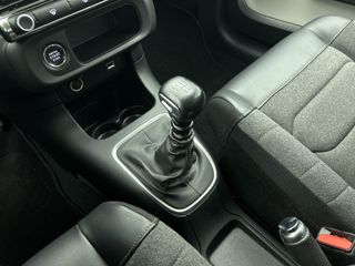 Voertuigafbeelding 35