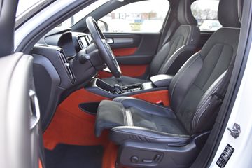 Voertuigafbeelding 12