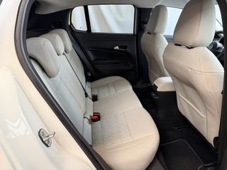 Voertuigafbeelding 51